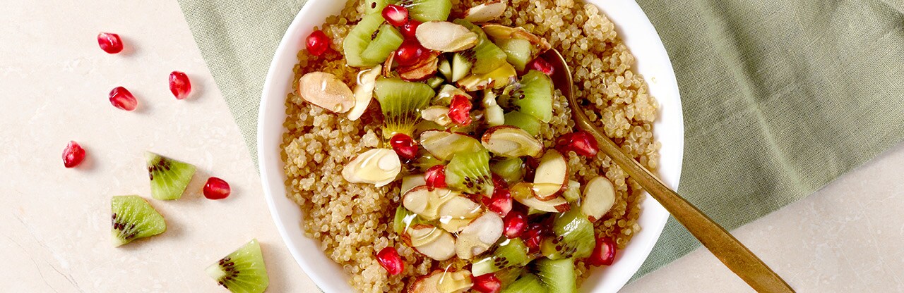 Breakfast Quinoa Bowl